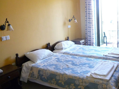 Axilleion Hotel Aspous 外观 照片